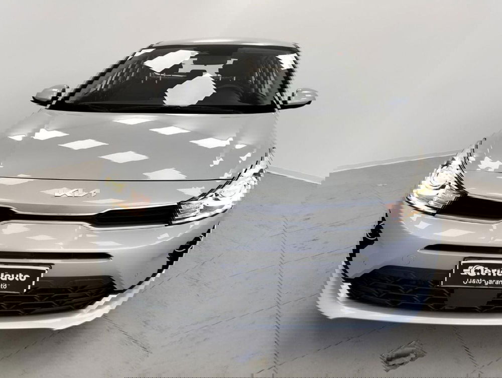 Kia Rio usata a Como (6)