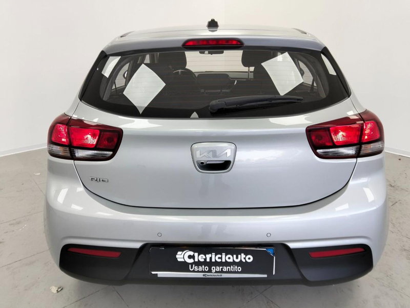 Kia Rio usata a Como (7)