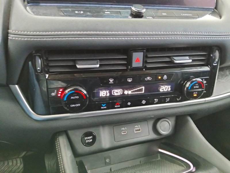 Nissan X-Trail usata a Como (17)