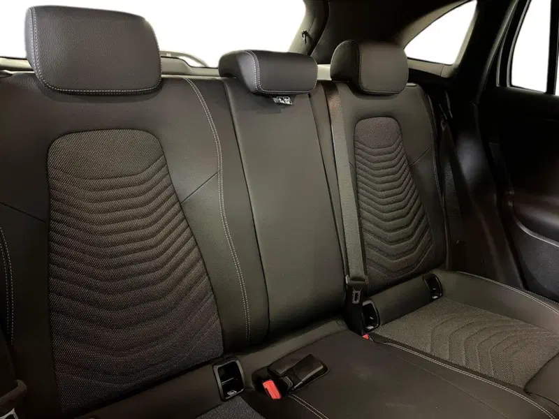 Mercedes-Benz GLA SUV usata a Milano (16)