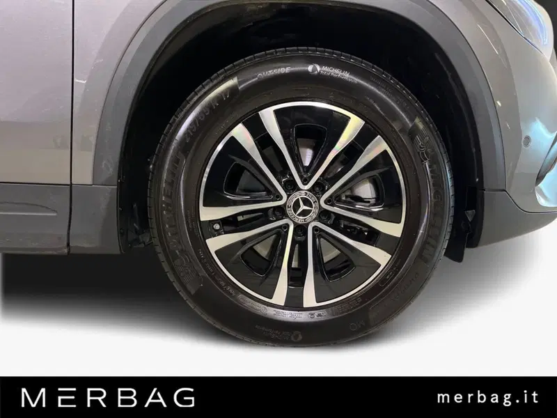Mercedes-Benz GLA SUV usata a Milano (17)
