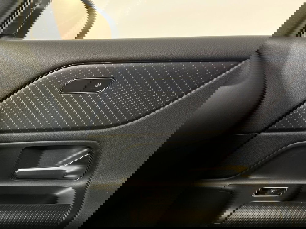 Mercedes-Benz GLA SUV usata a Milano (19)