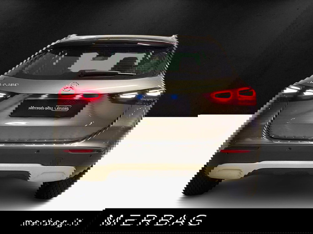 Mercedes-Benz GLA SUV usata a Milano (4)