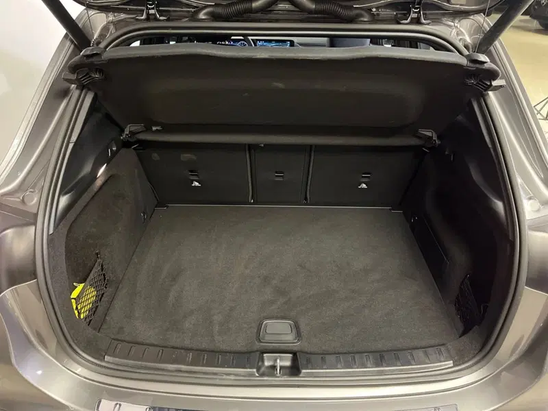 Mercedes-Benz GLA SUV usata a Milano (8)