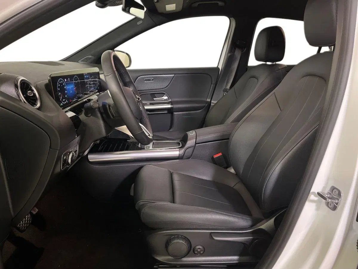 Mercedes-Benz GLA SUV usata a Milano (10)