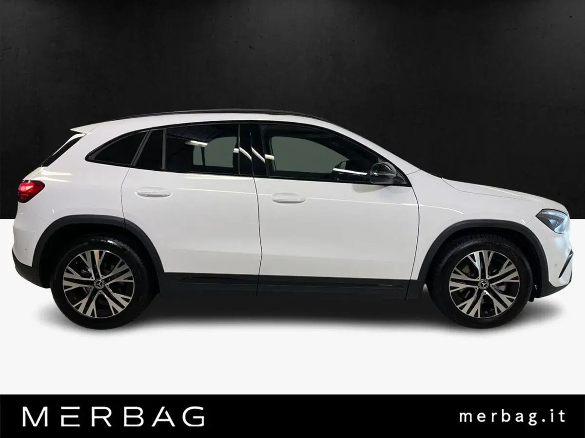Mercedes-Benz GLA SUV usata a Milano (5)