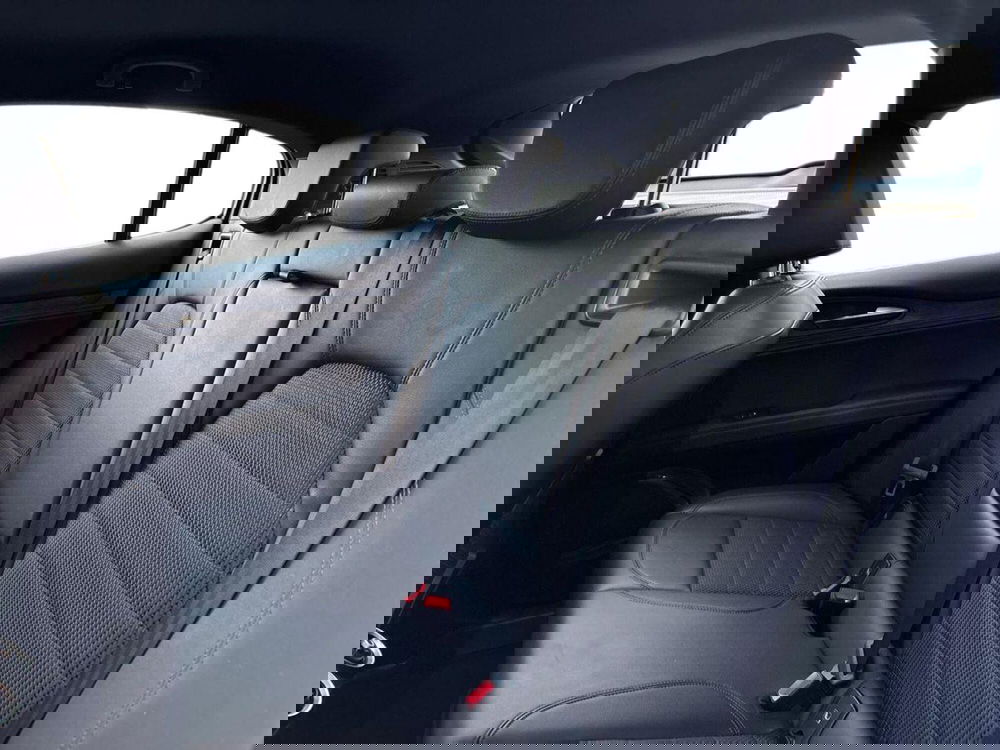 Alfa Romeo Stelvio usata a Pescara (13)