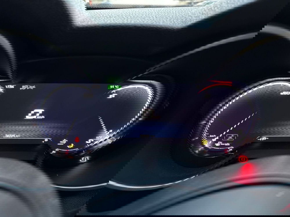 Alfa Romeo Stelvio usata a Pescara (9)