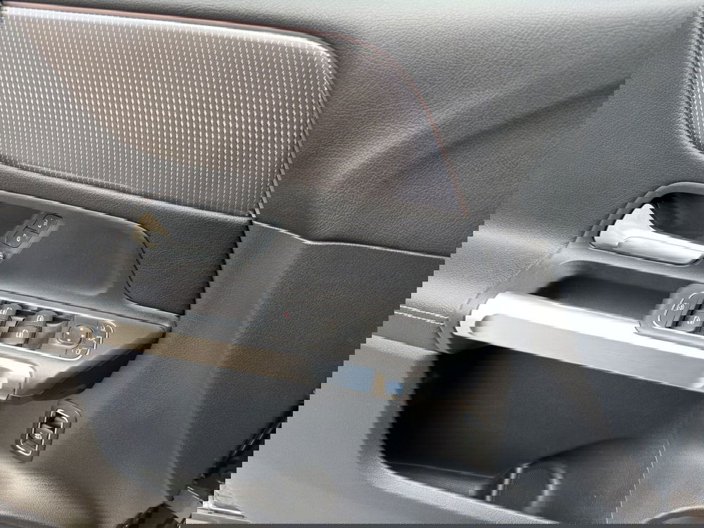 Mercedes-Benz GLB usata a Cosenza (12)