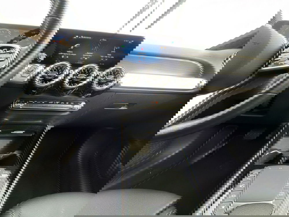 Mercedes-Benz GLB usata a Cosenza (15)