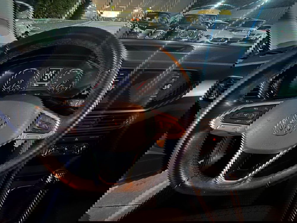 Volkswagen T-Cross usata a Messina (11)