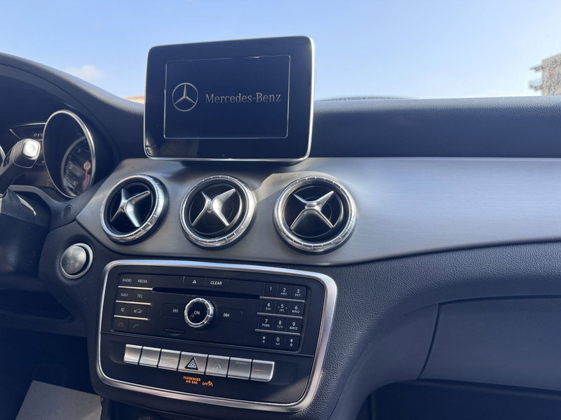 Mercedes-Benz CLA Shooting Brake usata a Messina (12)