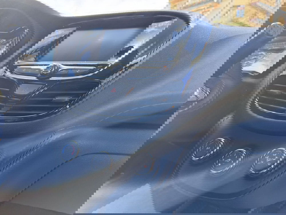 Opel Karl usata a Messina (12)