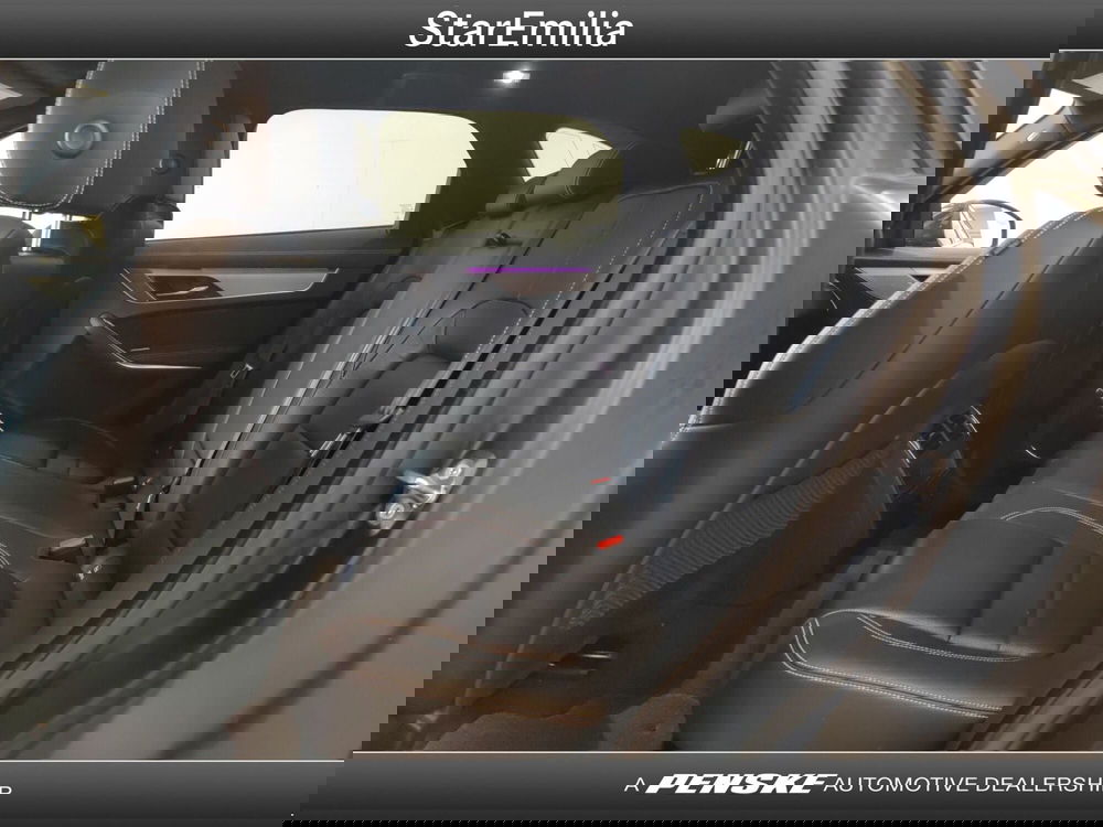 Jaguar F-Pace usata a Ferrara (10)