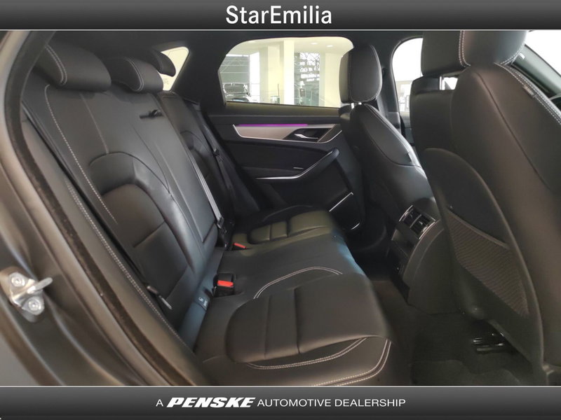 Jaguar F-Pace usata a Ferrara (18)