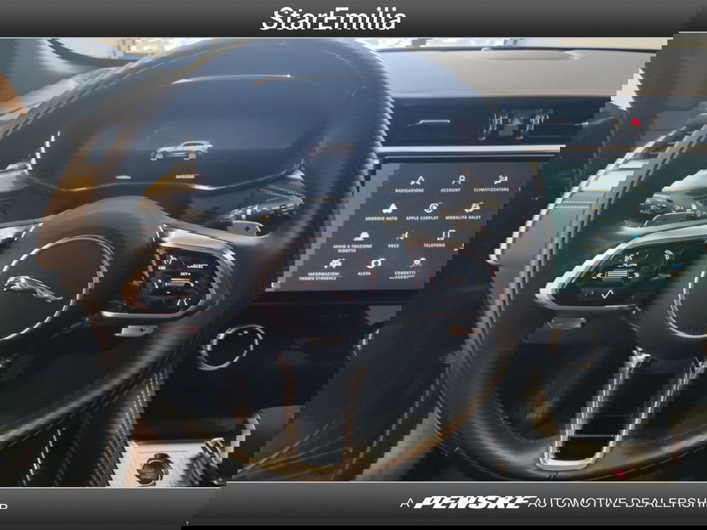 Jaguar F-Pace usata a Ferrara (19)