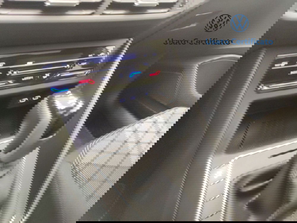 Volkswagen Taigo usata a Avellino (18)