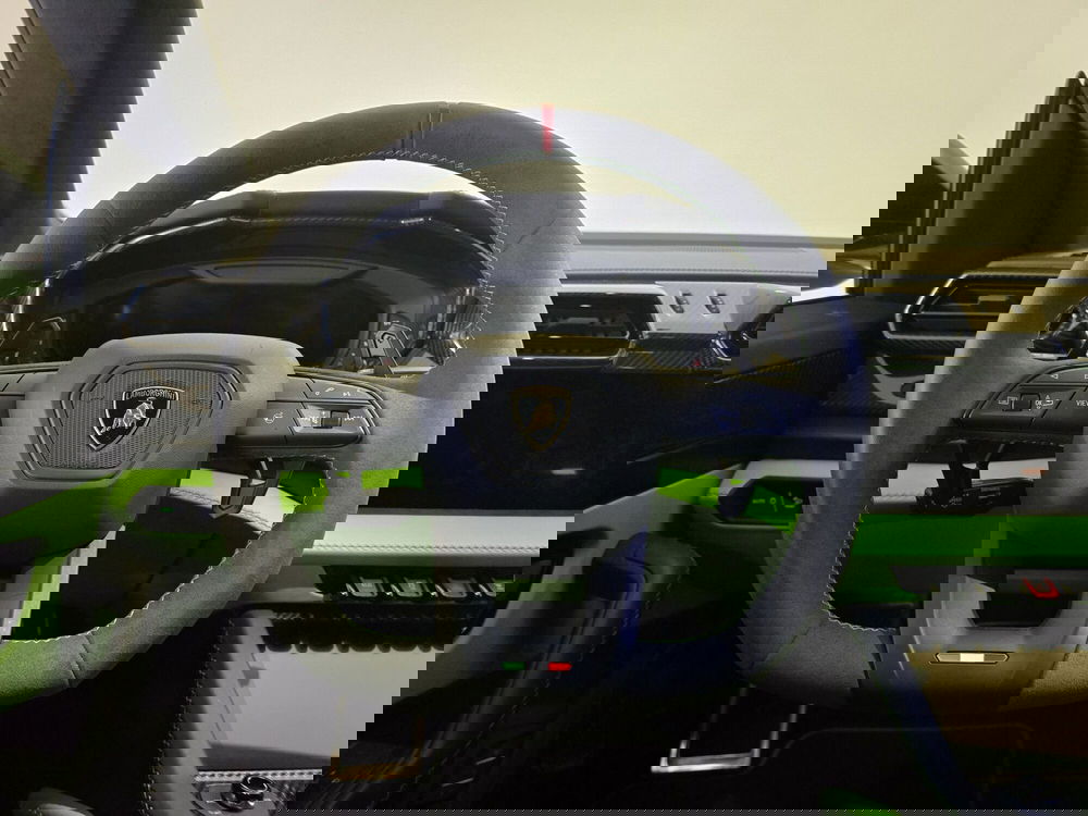 Lamborghini Urus usata a Bologna (16)