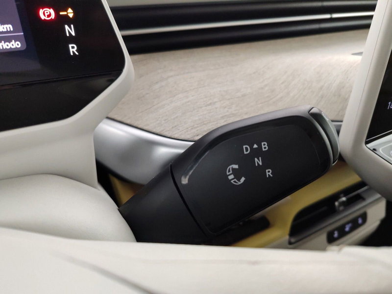 Volkswagen ID.Buzz usata a Massa-Carrara (12)