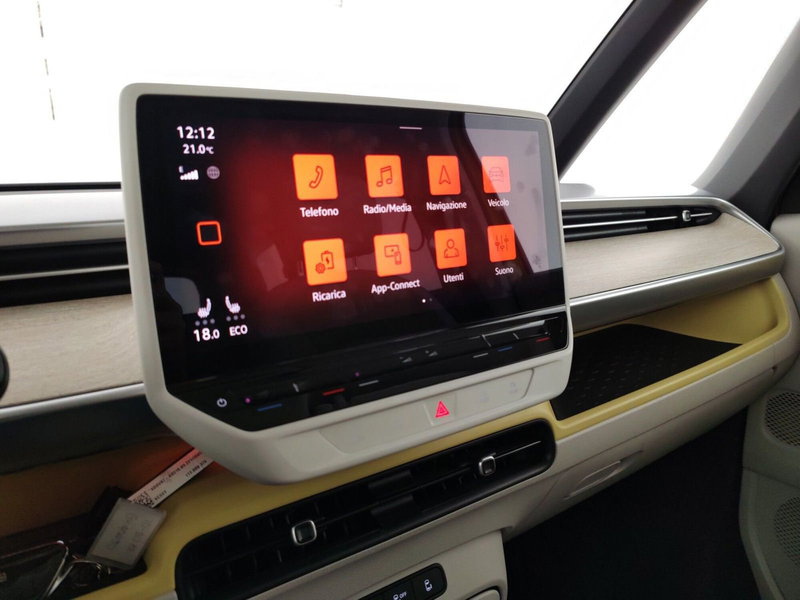 Volkswagen ID.Buzz usata a Massa-Carrara (13)