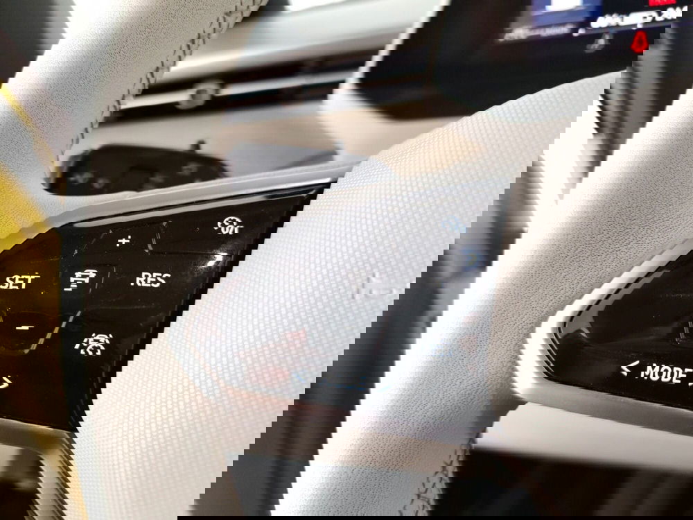 Volkswagen ID.Buzz usata a Massa-Carrara (17)