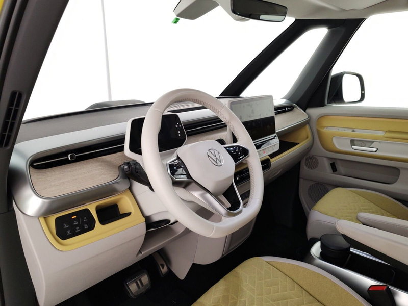 Volkswagen ID.Buzz usata a Massa-Carrara (8)