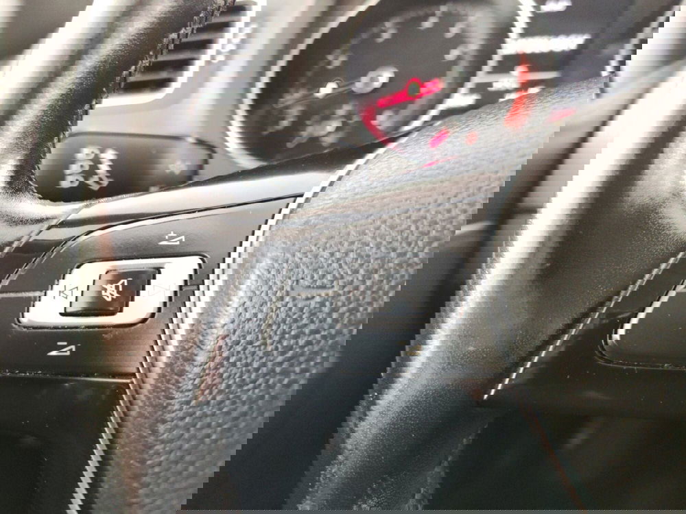 Volkswagen Polo usata a Massa-Carrara (13)