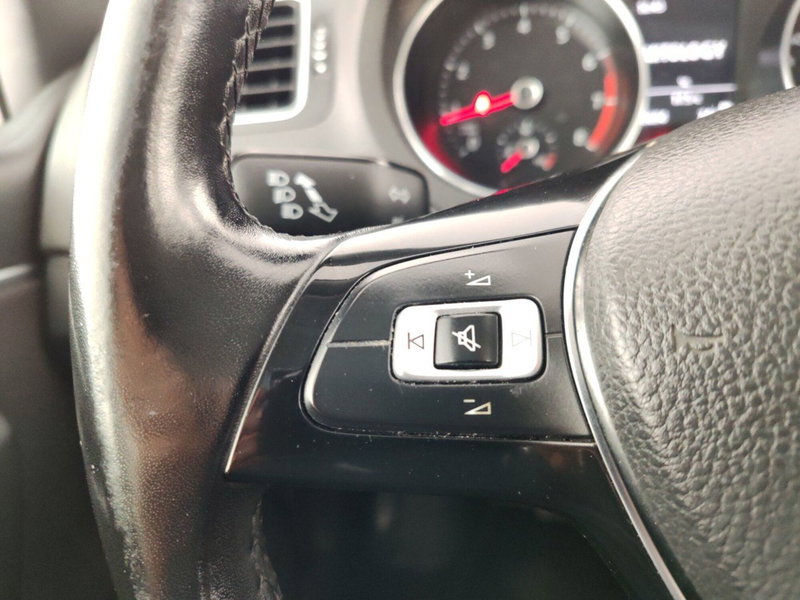 Volkswagen Polo usata a Massa-Carrara (13)