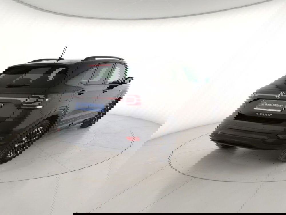 Volkswagen T-Cross usata a Massa-Carrara (3)