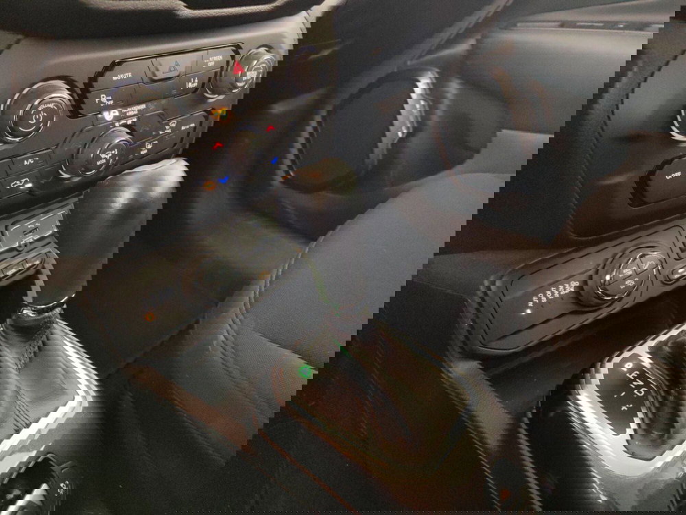 Jeep Renegade usata a Massa-Carrara (11)