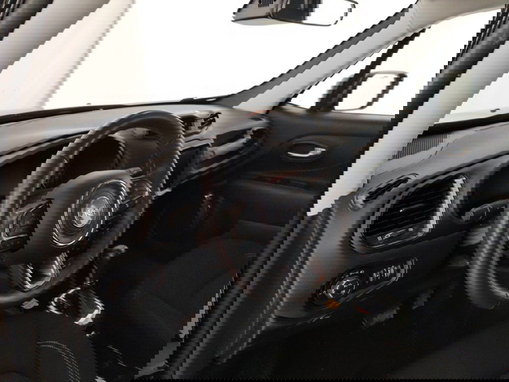 Jeep Renegade usata a Massa-Carrara (8)