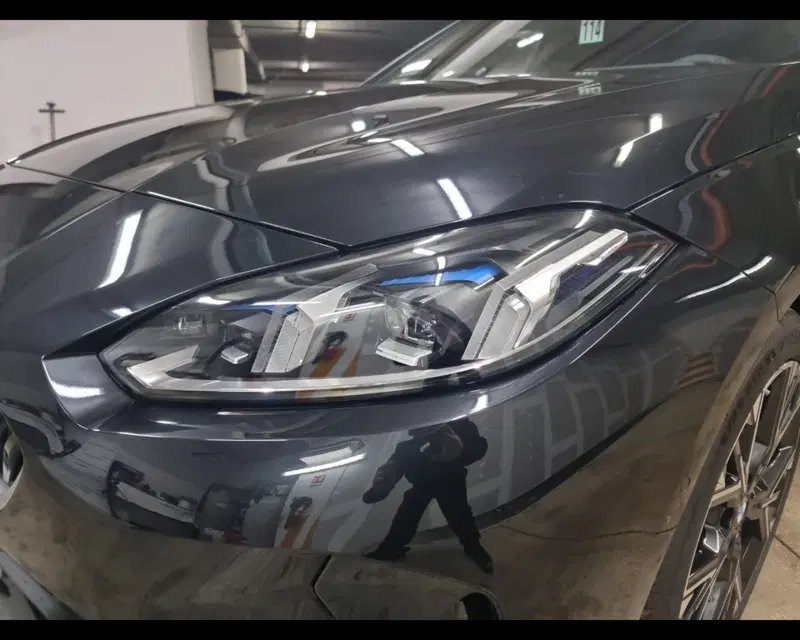 BMW Serie 1 nuova a Caserta (11)