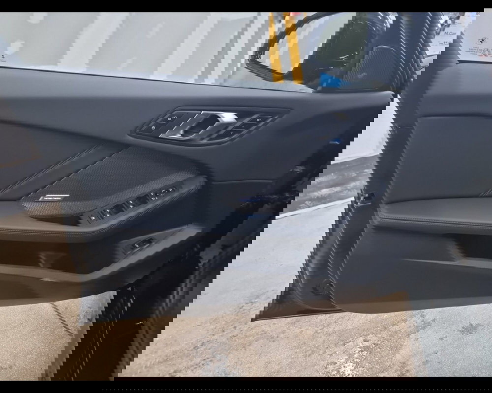 BMW Serie 1 nuova a Caserta (13)