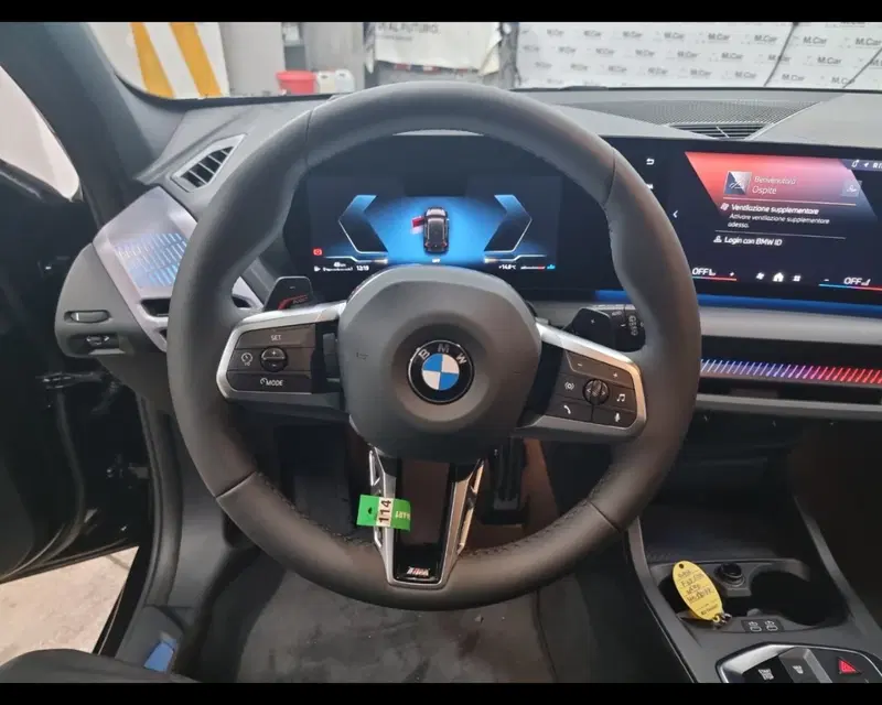 BMW Serie 1 nuova a Caserta (16)