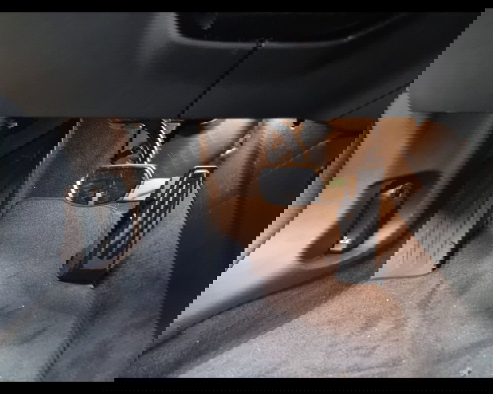 BMW Serie 1 nuova a Caserta (20)