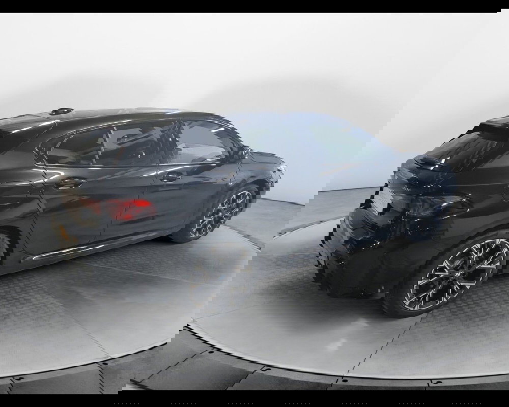 BMW Serie 1 nuova a Caserta (6)