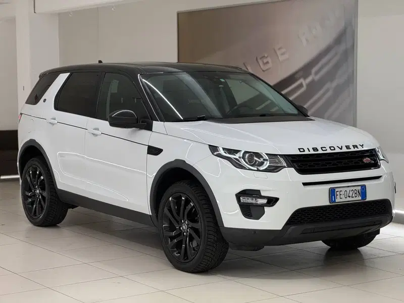 Land Rover Discovery Sport usata a Savona