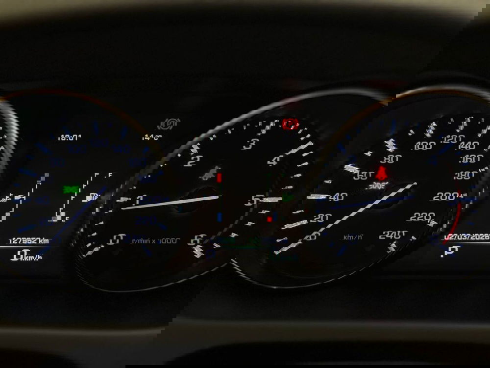 Land Rover Discovery Sport usata a Savona (11)