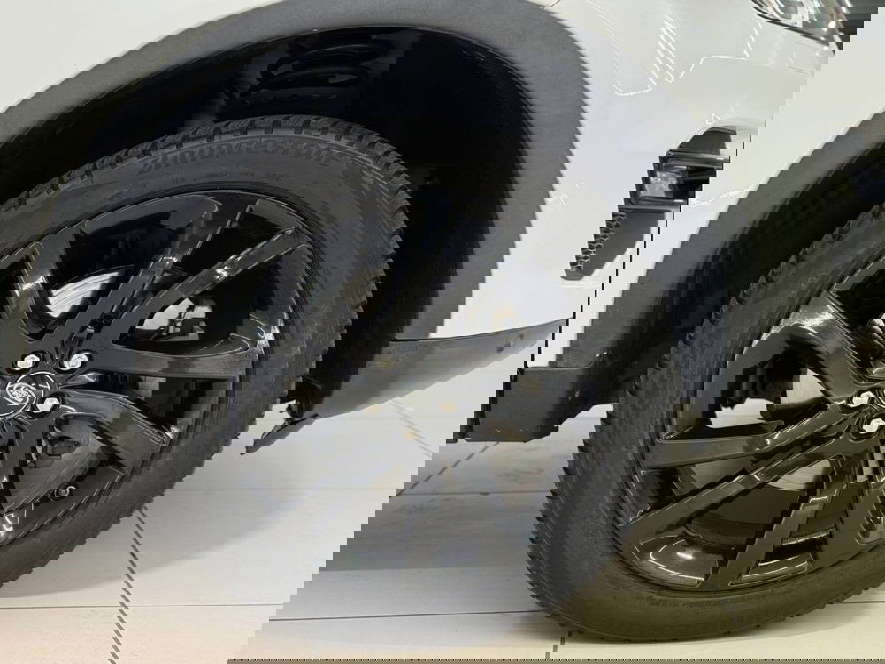 Land Rover Discovery Sport usata a Savona (7)