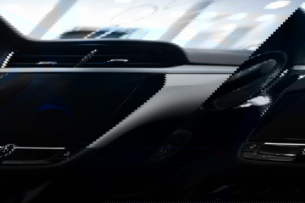 Opel Corsa usata a Torino (11)