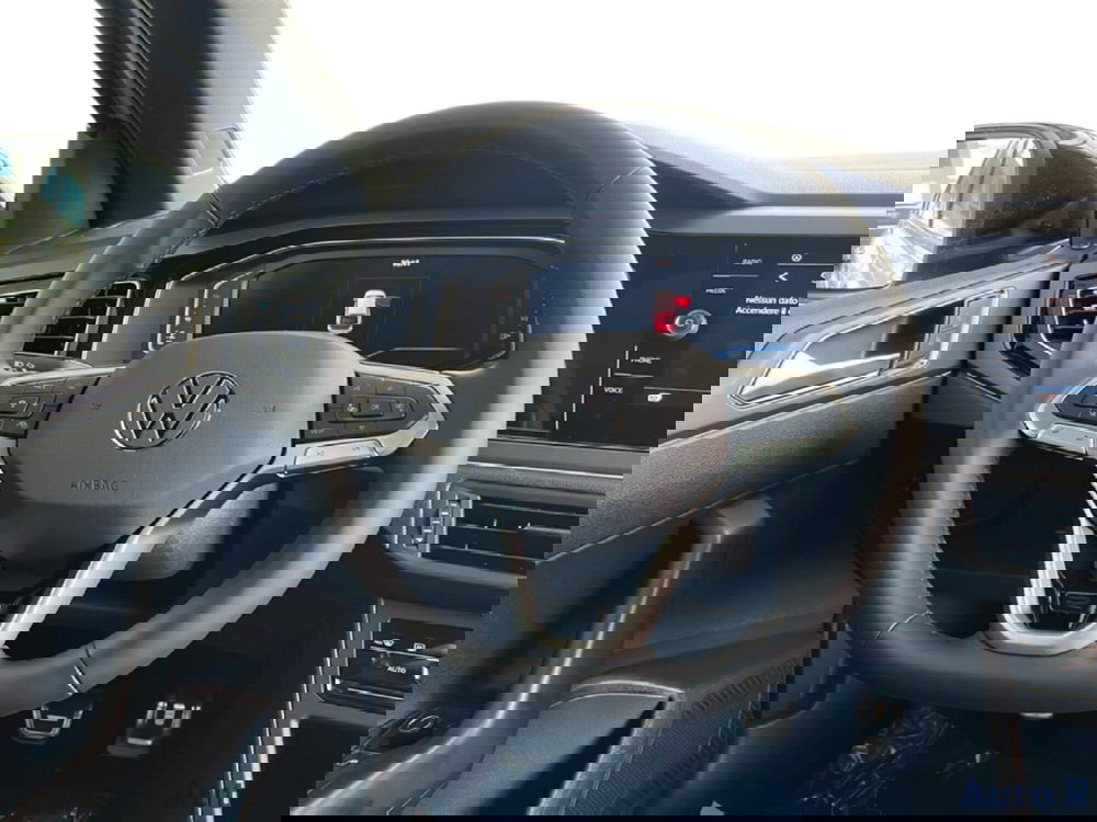 Volkswagen Taigo nuova a Potenza (14)