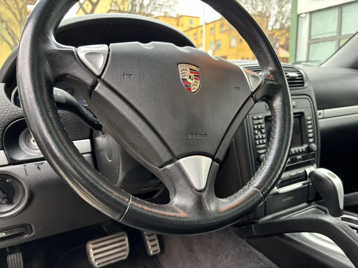 Porsche Cayenne usata a Firenze (10)