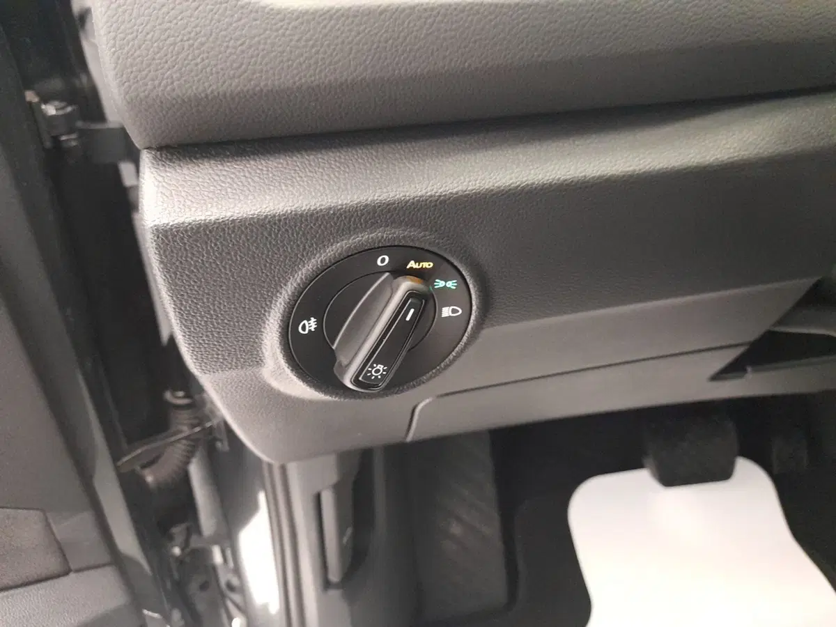 Volkswagen T-Roc usata a Bologna (10)
