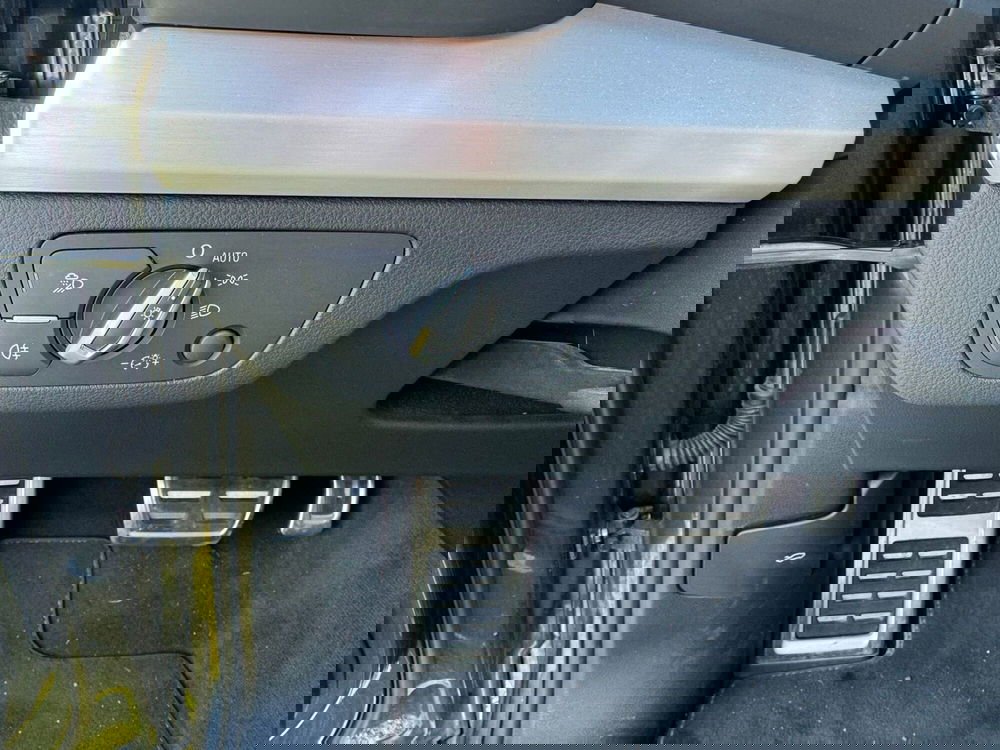 Audi Q5 Sportback usata a Salerno (18)