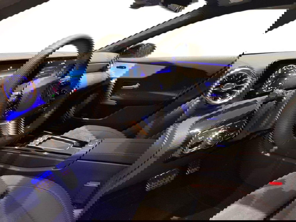 Mercedes-Benz Classe A nuova a Prato (10)