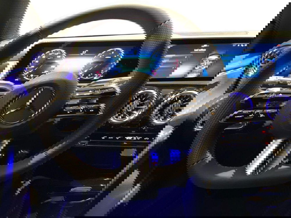 Mercedes-Benz Classe A nuova a Prato (11)