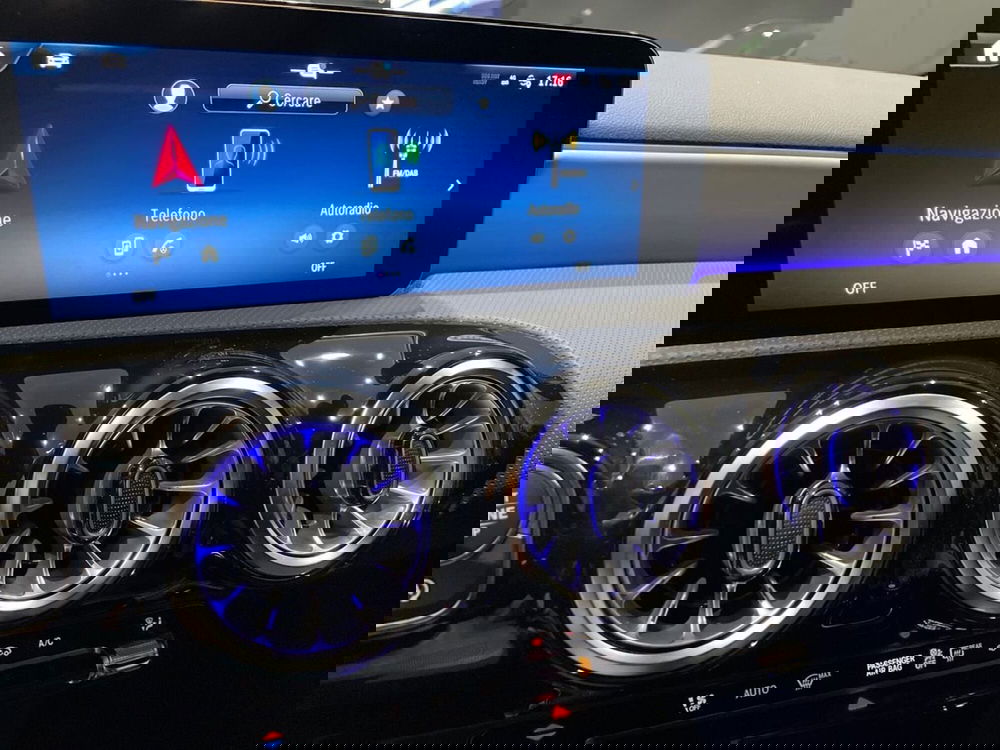 Mercedes-Benz Classe A nuova a Prato (12)