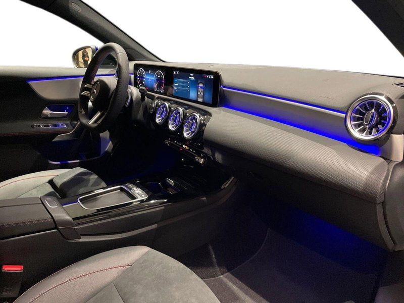 Mercedes-Benz Classe A nuova a Prato (15)