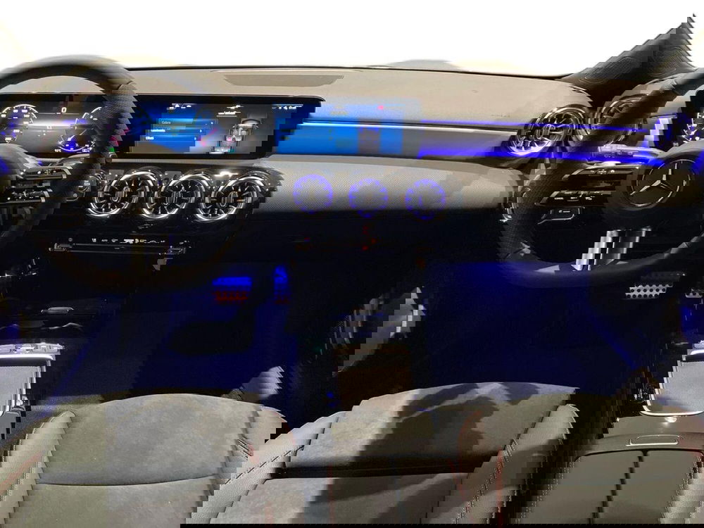 Mercedes-Benz Classe A nuova a Prato (9)