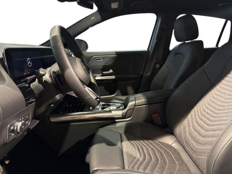 Mercedes-Benz EQA usata a Prato (10)